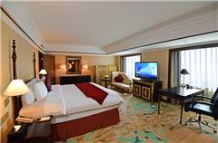 Crowne Plaza Executive Suite