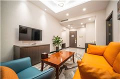 Executive Suite B