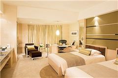 Executive RoomTemptation
