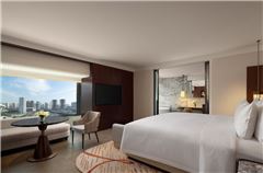 Superior Deluxe Queen Room