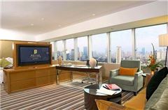 Executive Panoramic Room