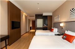 Yitel Business Twin Room