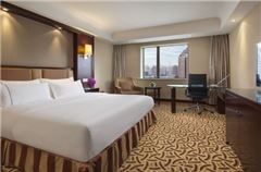 Executive Deluxe Queen Room