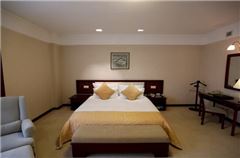 Superior Suite C
