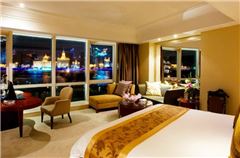 Deluxe River-view Room