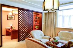 Executive Queen Room