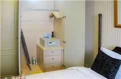 Deluxe One-bedroom Suite