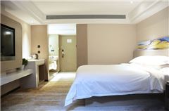 Business Queen Room