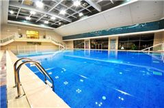 Indoor swimming pool