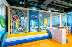 Aire de jeux pour enfants / club pour enfants