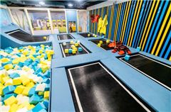 Aire de jeux pour enfants / club pour enfants