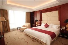 Executive Deluxe Suite