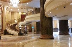 Lobby-Lounge