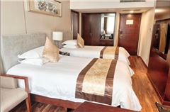 Dongyuan Family Room