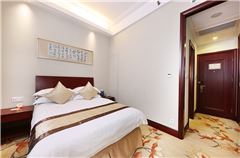 Business Queen Room