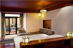Courtyard Suite
