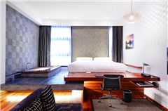 Featured Atrium Room