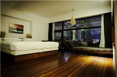 Penthouse Suite
