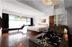 Penthouse Suite