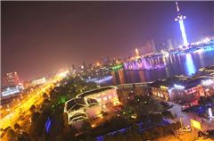 Рядом с отелем