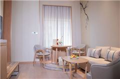 Executive Excellence Suite