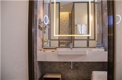 Executive Excellence Suite