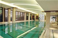 piscine intérieure