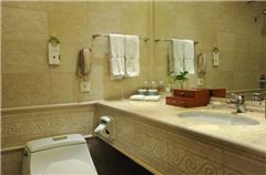 Villas Queen Room