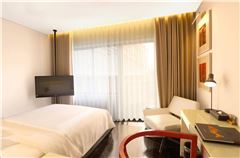 Classic Business Room