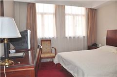 Queen Room A