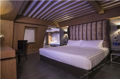 Swiss Cabin Suite