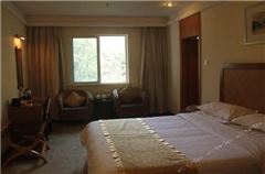 Superior Queen Room