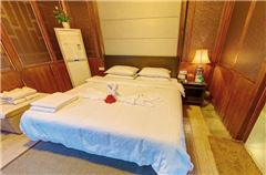 Famous Spring Room