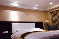 Business 3 Bedrooms Suite