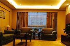 Business 3 Bedrooms Suite