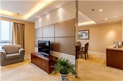 Business 3 Bedrooms Suite