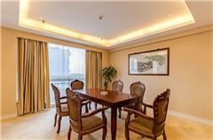 Business 3 Bedrooms Suite