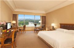 Deluxe Lake-view Room