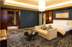 Yuehua Suite