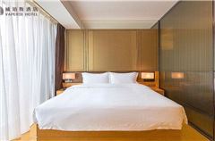 Boutique 3-bedroom Apartment