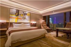 Executive Queen Room