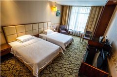 Ocean-view Twin Room