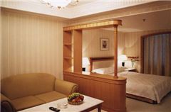 Lake-view Administration Room