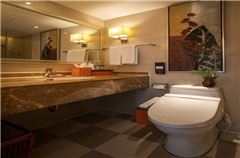 Business City-view Queen Room