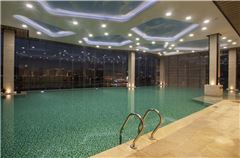 piscine intérieure