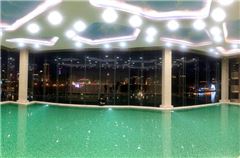 piscine intérieure