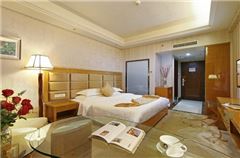 Executive Queen Room