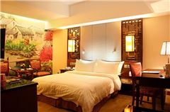 Budget Queen Room