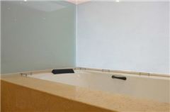 Superior Executive Suite