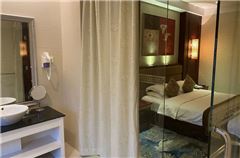 Superior Executive Suite